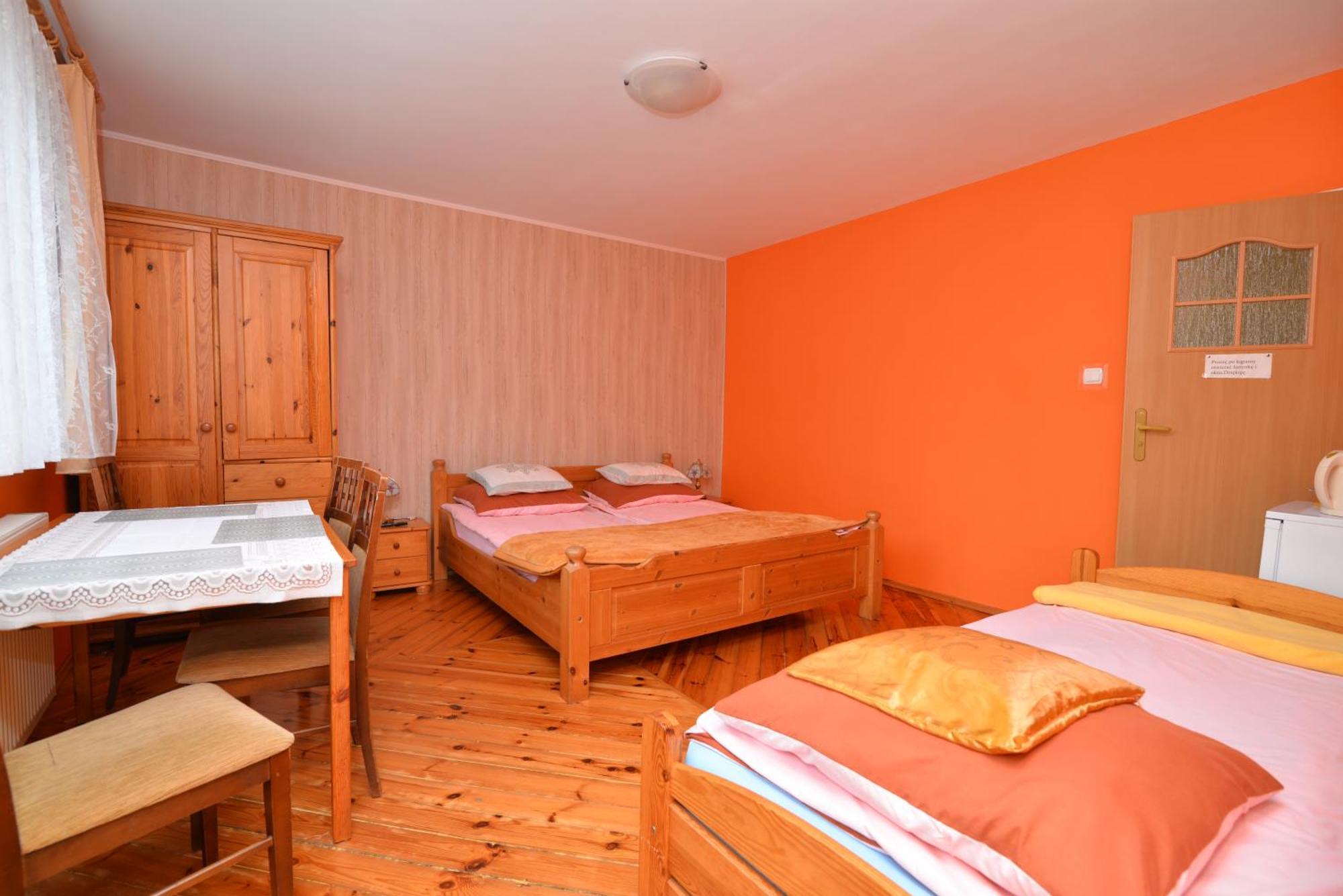 Pokoje Goscinne U Basi ミエルノ 部屋 写真